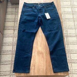 Men's Barbell straight athletic fit medium wash NWT